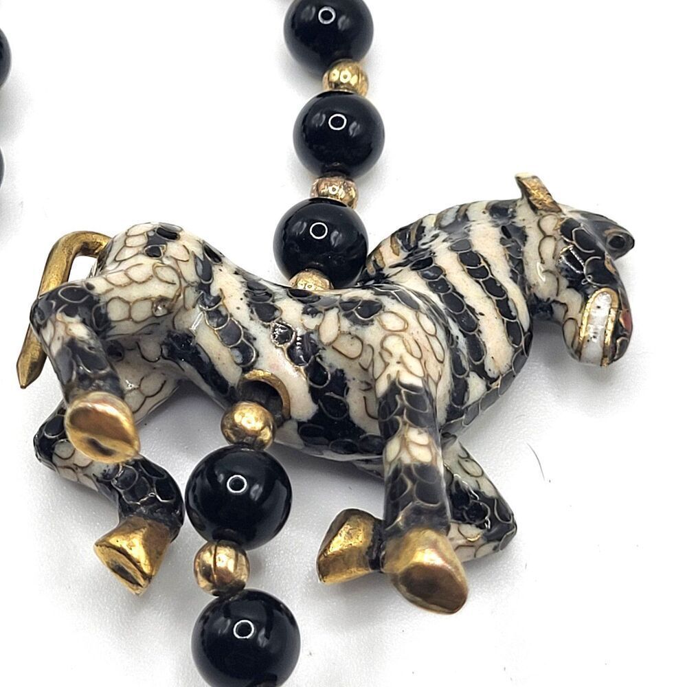 Estate 27" VntgโChinese Zebra HORSE CLOISONNE Enamel Black Onyx Beaded Necklace